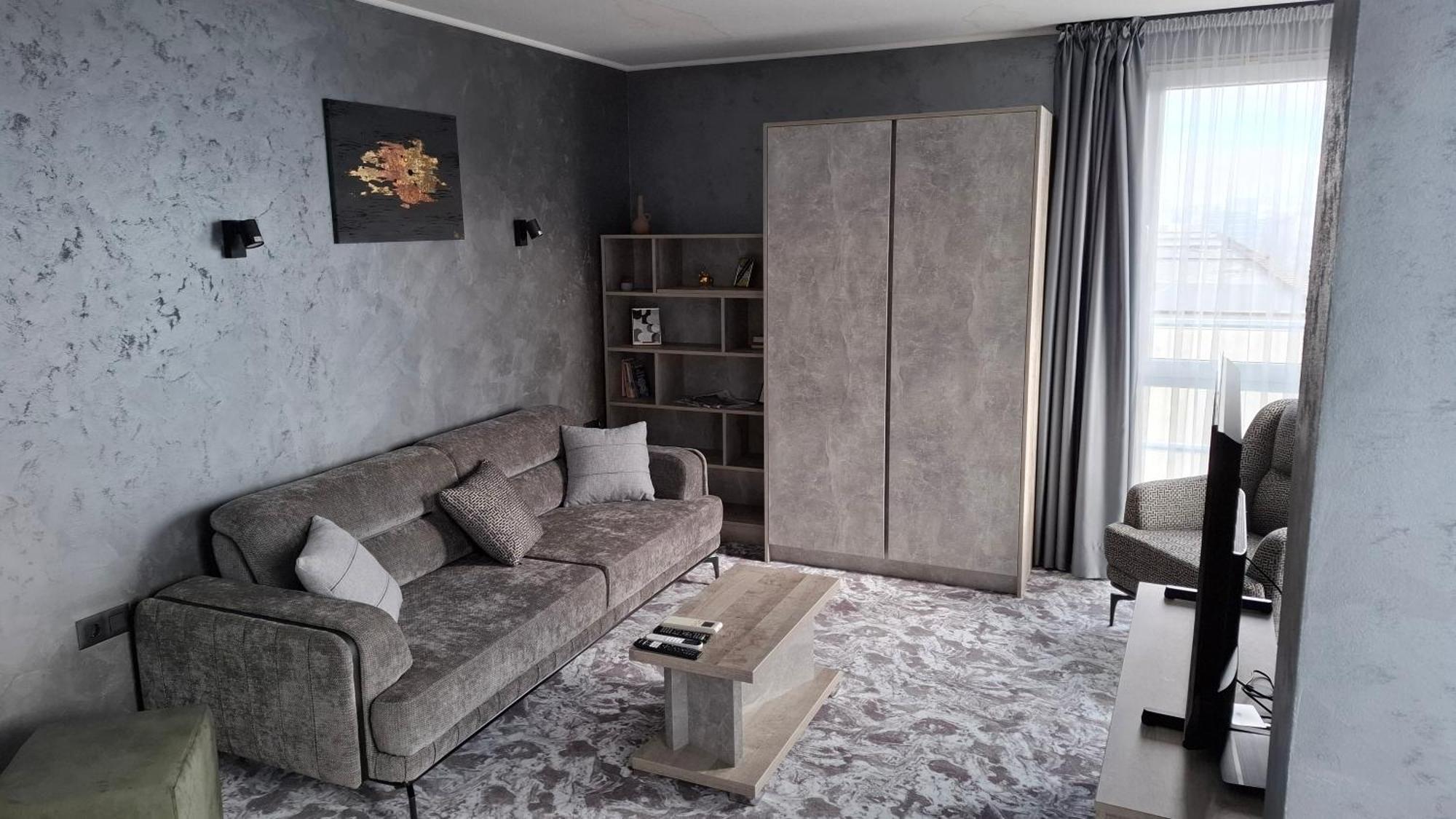 Rcr Einstein Studios 2 София Екстериор снимка